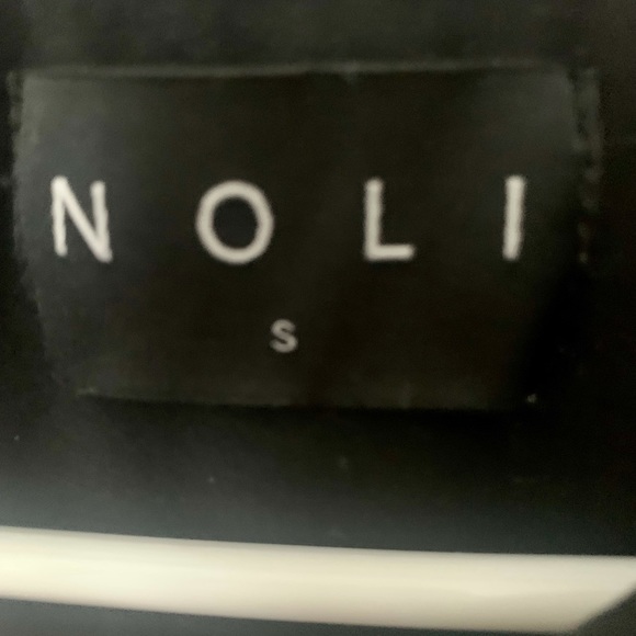 💫💫Noli size small black tank top💫💫 - Picture 6 of 6